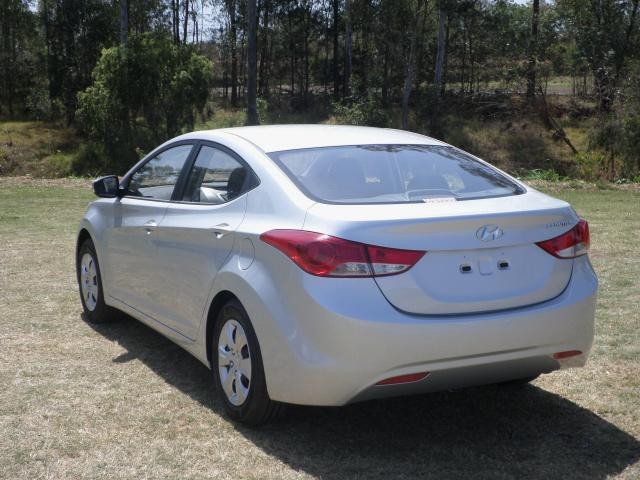 2013 Hyundai ELANTRA MD2-13  Active Auto Sedan