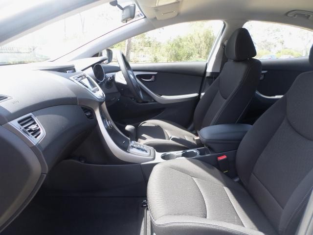2013 Hyundai ELANTRA MD2-13  Active Auto Sedan