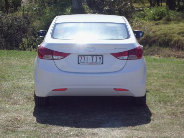2013 Hyundai ELANTRA MD2-13  Active Auto Sedan