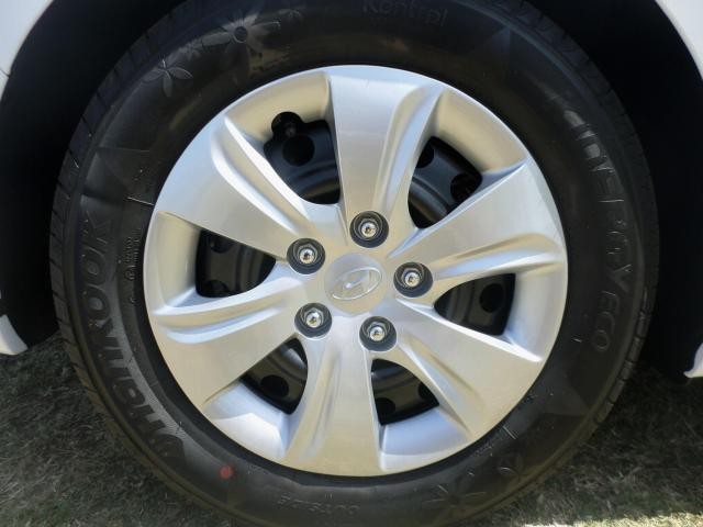 2013 Hyundai ELANTRA MD2-13  Active Auto Sedan