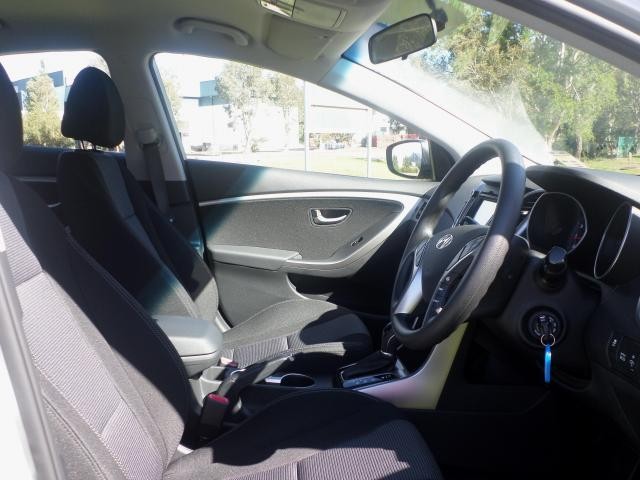 2013 Hyundai i30 GD13  Active Manual Hatch