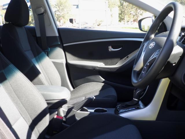 2013 Hyundai i30 GD13  Active Manual Hatch