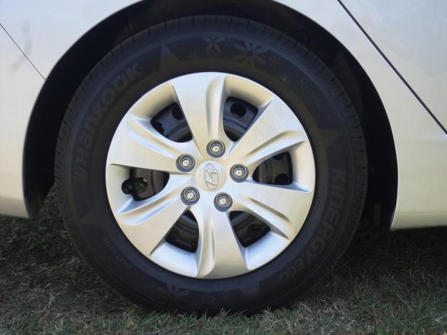 2013 Hyundai ELANTRA MD2-13  Active Manual Sedan