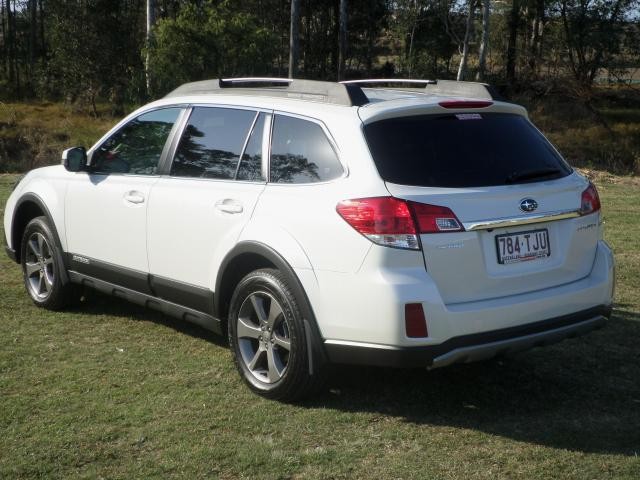 2012 Subaru OUTBACK MY14  2.5i CVT Wagon