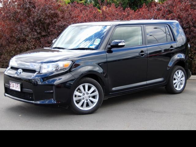 2012 Toyota Rukus Build 1 2.4L Petrol Automatic 5 Door Hatch