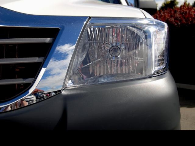 2013 Toyota HILUX 4x2 Workmate 2.7L Petrol Manual Single Cab C/C