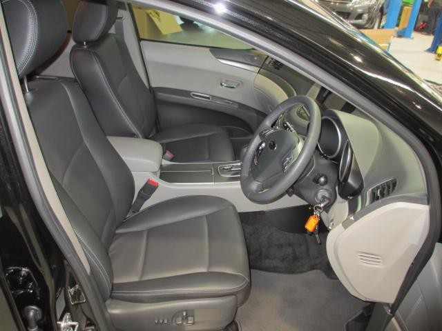 2012 Subaru TRIBECA 2012 Subaru  3.6R Premium Auto Wagon