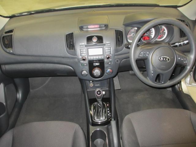 2011 Kia CERATO Si