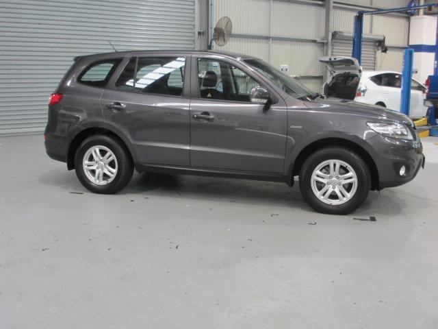 2009 Hyundai SANTA FE 2009 Hyundai  SLX Auto Wagon