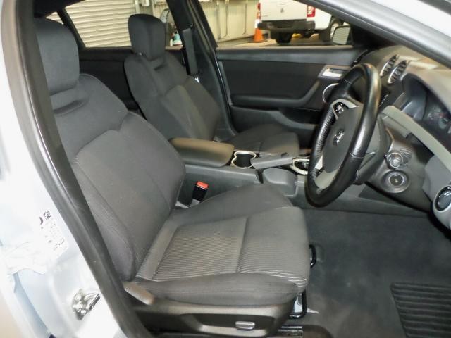 2011 Holden COMMODORE VE SERIES 2 SV6 SEDAN AUTO