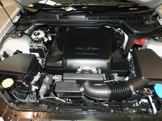 2011 Holden COMMODORE VE SERIES 2 SV6 SEDAN AUTO