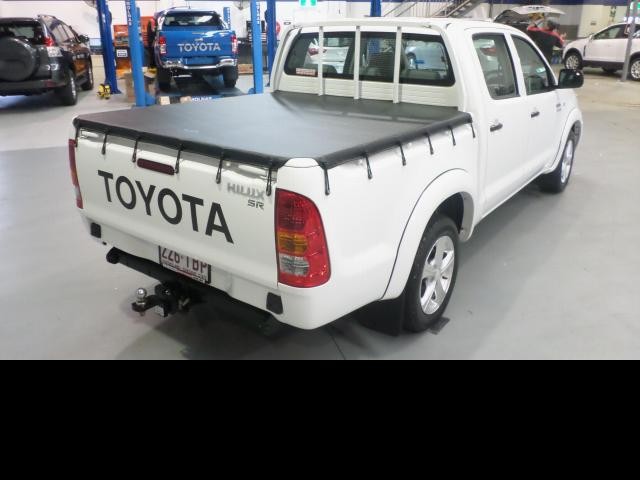2008 Toyota HILUX 4x2 SR 4.0L Petrol Manual Double Cab