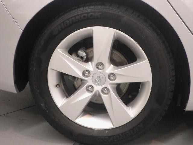 2012 Hyundai ELANTRA 2012  Elite Auto Sedan