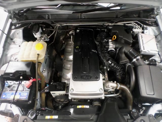 2011 FORD FALCON XR6