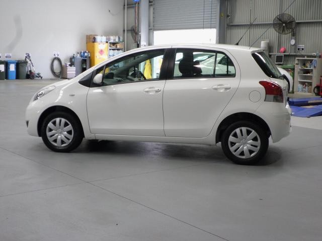 2010 Toyota YARIS YR 1.3L Petrol Manual 5 Door Hatch