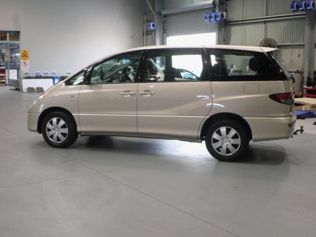 2005 Toyota TARAGO GLI 2.4L Petrol Automat