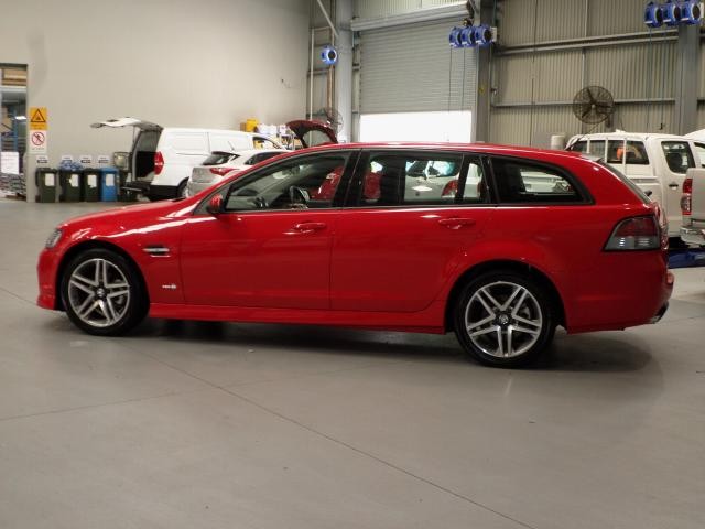2012 Holden COMMODORE MY12 VEC SERIES 2 SV6 SPORTSWAGON