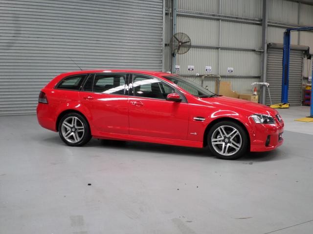 2012 Holden COMMODORE MY12 VEC SERIES 2 SV6 SPORTSWAGON