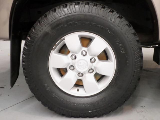 2007 Toyota HILUX 4x4 SR 3.0L T Diesel Manual Double Cab