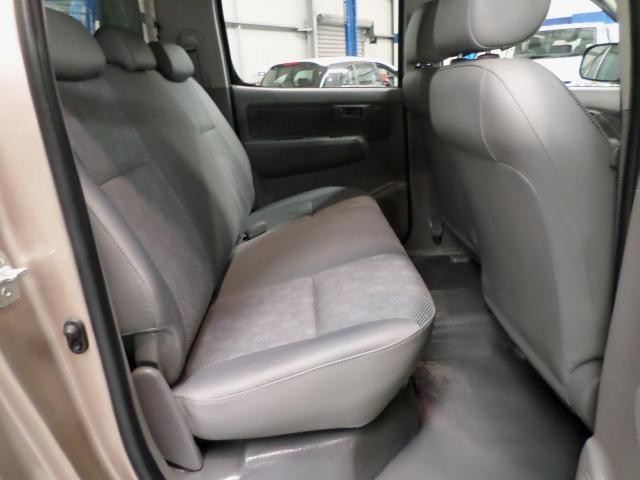 2007 Toyota HILUX 4x4 SR 3.0L T Diesel Manual Double Cab