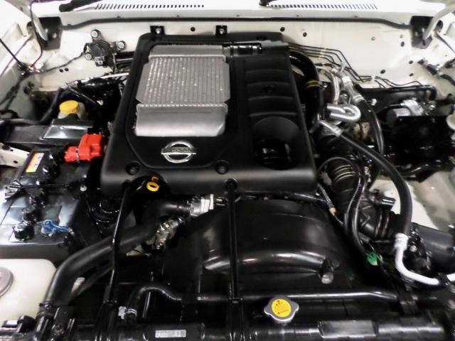 2010 NISSAN PATROL ST-L (4x4)