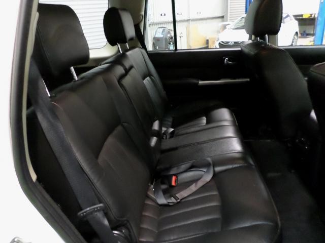 2010 NISSAN PATROL ST-L (4x4)