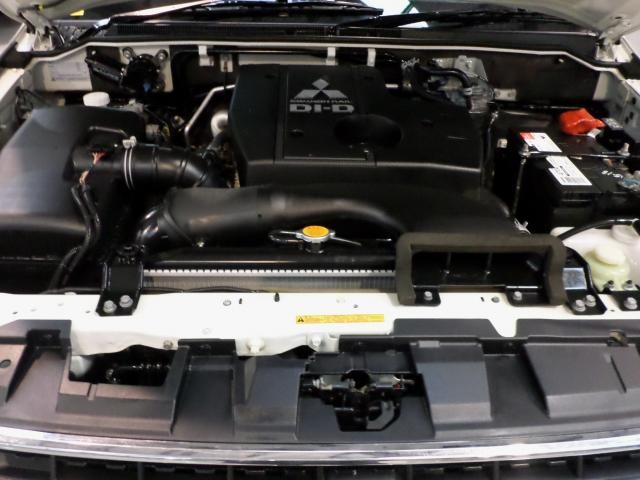 2008 MITSUBISHI PAJERO EXCEED LWB (4x4)