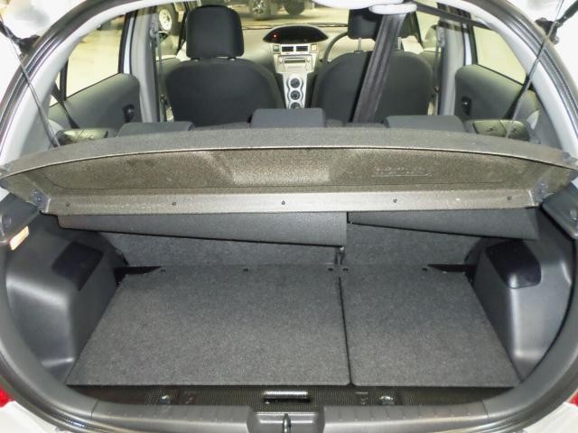 2011 Toyota YARIS YR 1.3L Petrol Automatic 5 Door Hatch