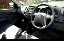 2013 Toyota HILUX 4x2 Workmate 2.7L Petrol Manual Single Cab C/C