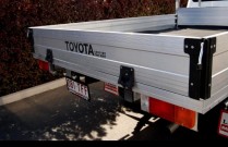 2013 Toyota HILUX 4x2 Workmate 2.7L Petrol Manual Single Cab C/C