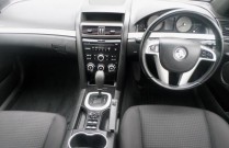 2010 Holden COMMODORE VEA SV6 AUTO SEDAN