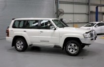 2010 NISSAN PATROL ST-L (4x4)